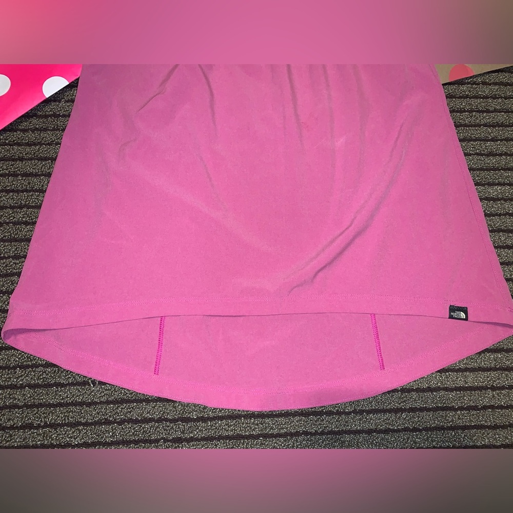 Women’s size 4 Northface Dress. Pink. - Picture 2 of 11